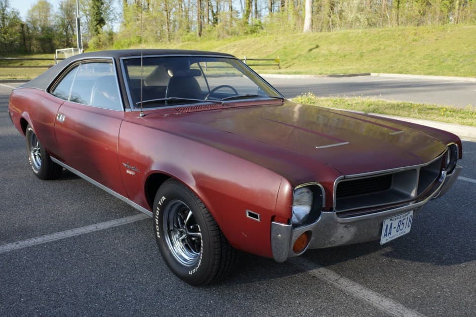1968 AMC Javelin sold for $9,700