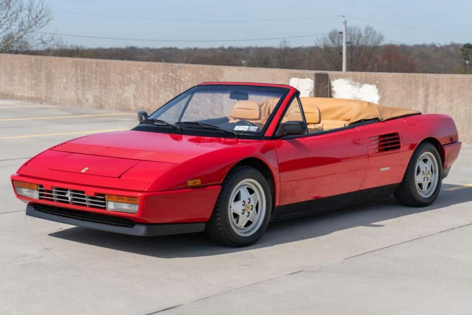 1989 Ferrari Mondial sold for $40,250