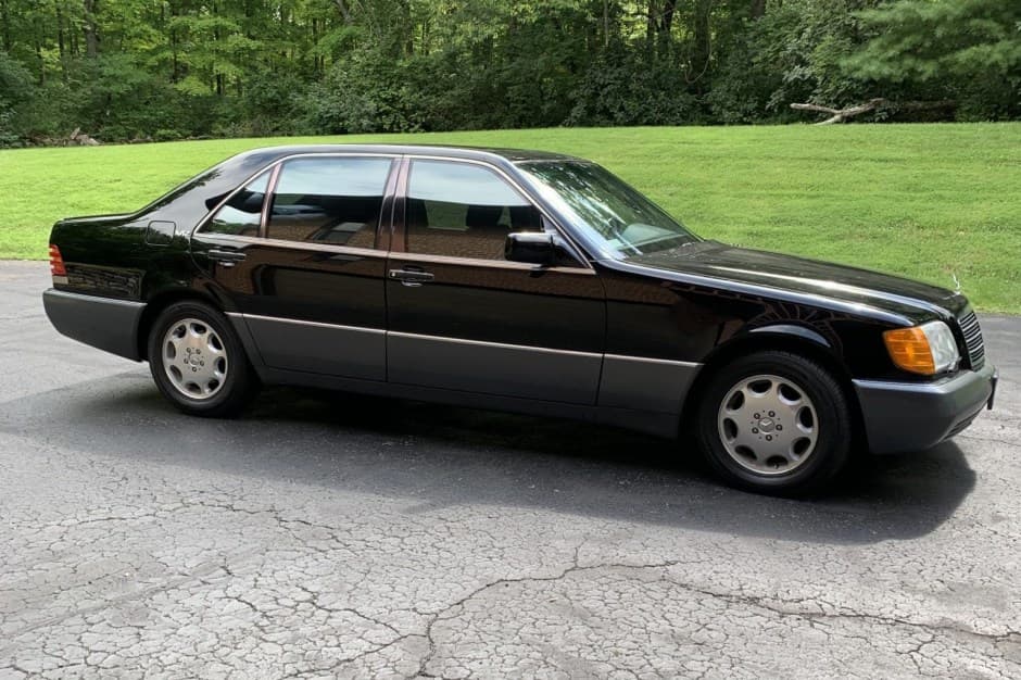 1992 Mercedes-Benz W140 S-Class sold for $15,010