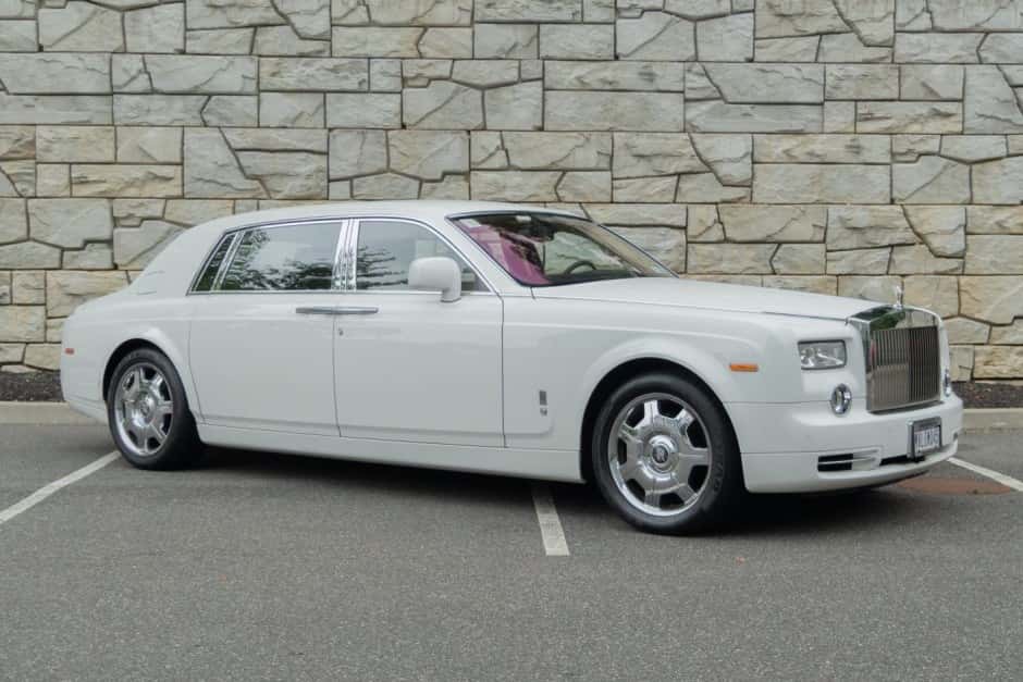 2011 Rolls-Royce Phantom VII & VIII sold for $128,000