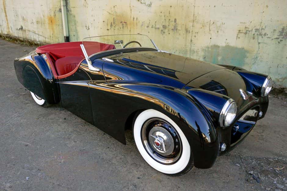 1954 Triumph TR2 sold for $36,000