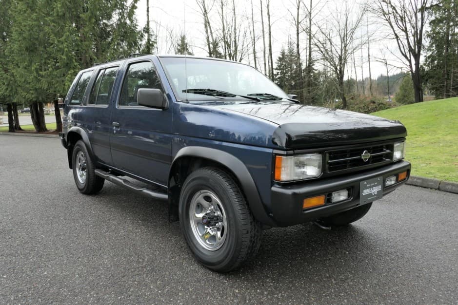 1994 Nissan Pathfinder sold for $11,500