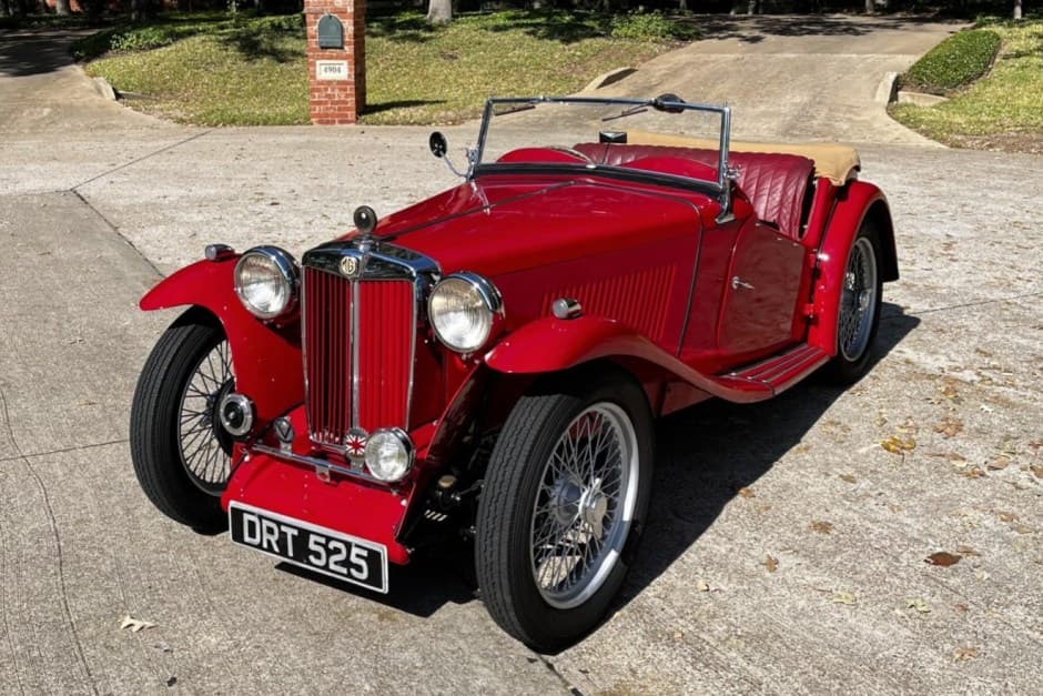 1939 MG TA sold for $23,000