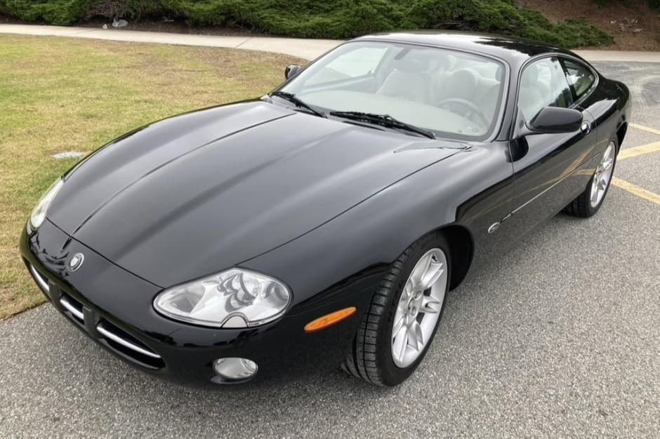 2002 Jaguar XK8 sold for $15,000