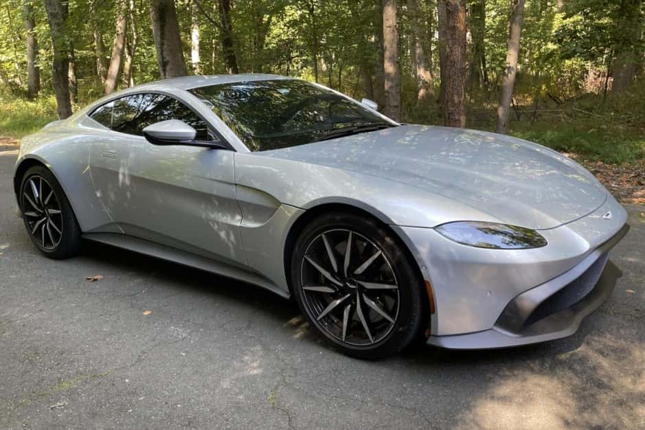 2020 Aston Martin V8 Vantage (2006+) sold for $100,000