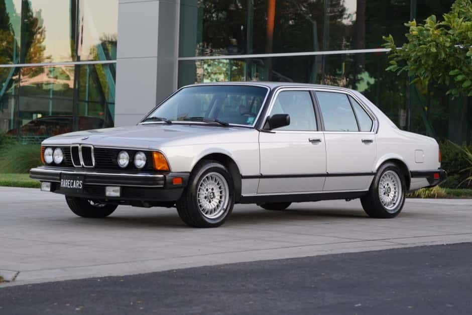 1986 BMW E23 7-Series sold for $26,250