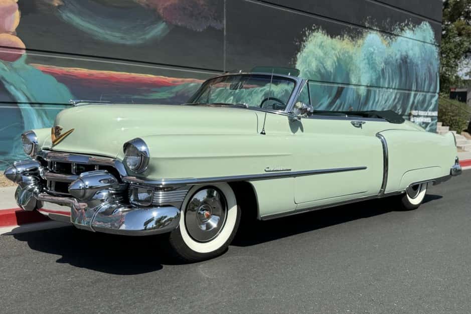 1953 Cadillac Series 62 sold for $46,250