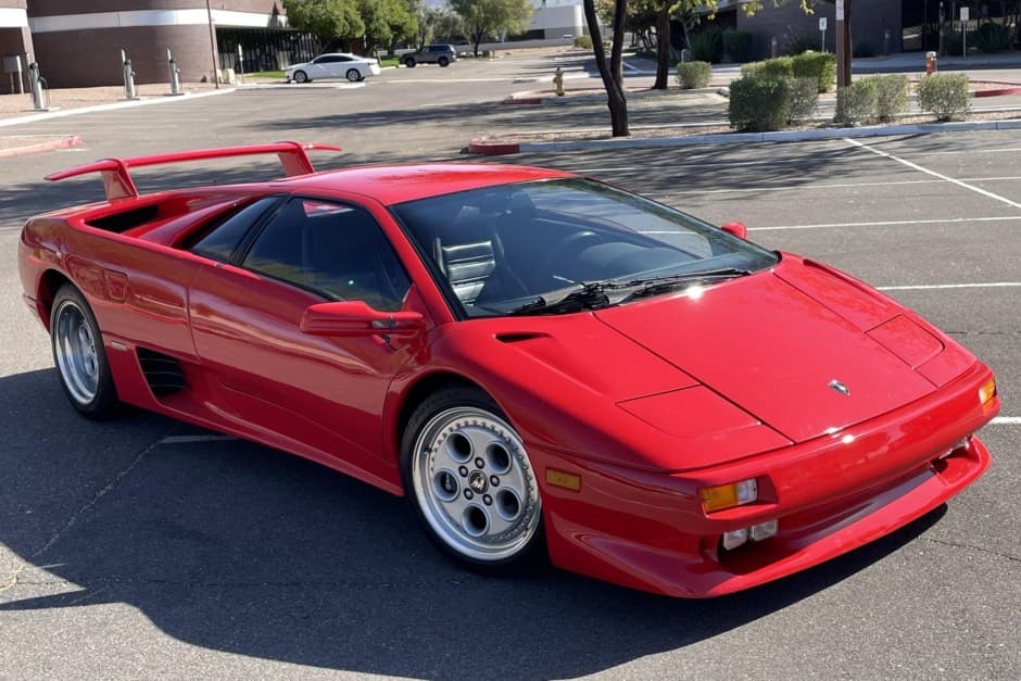 1994 Lamborghini Diablo sold for $270,000