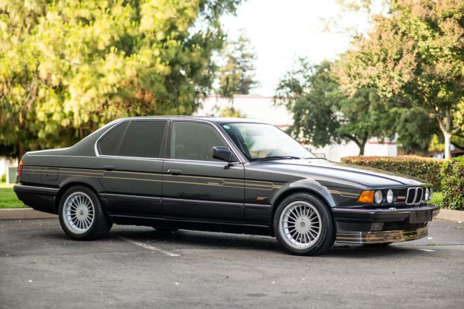 1990 BMW E32 7-Series sold for $15,000