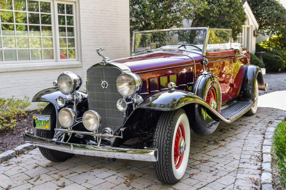 1932 Cadillac V8 sold for $120,000