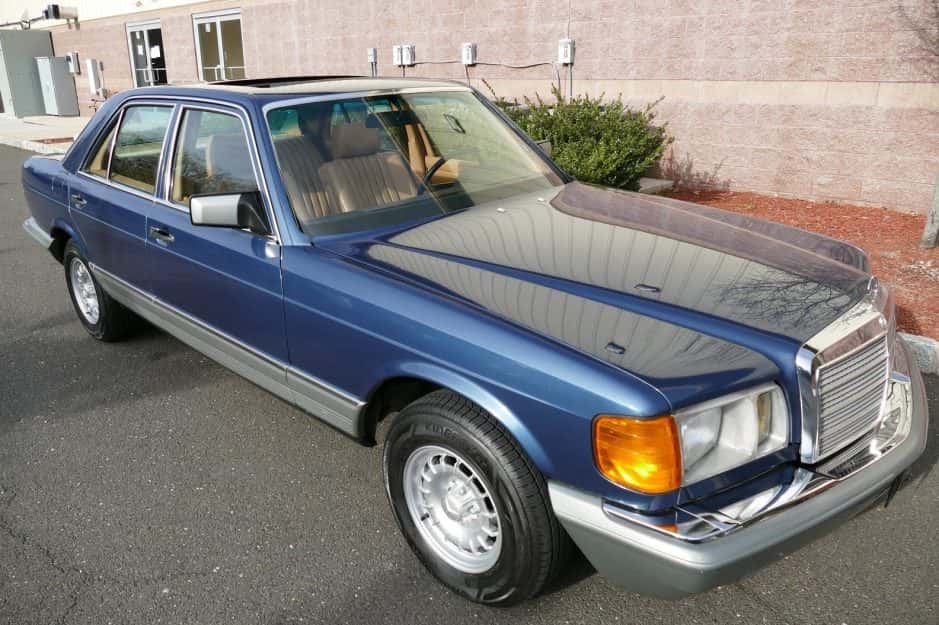 1981 Mercedes-Benz W126 S-Class sold for $12,900