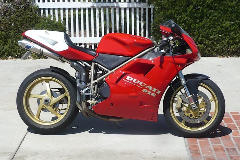 1995 Ducati 916 sold for $10,016