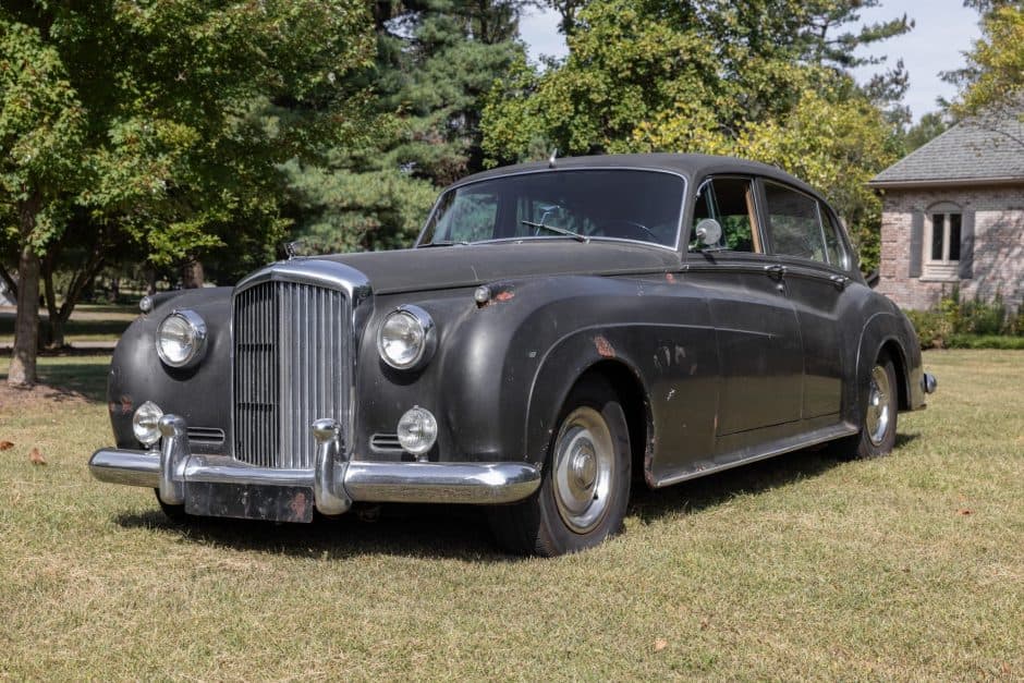 1959 Bentley S-Type sold for $15,251