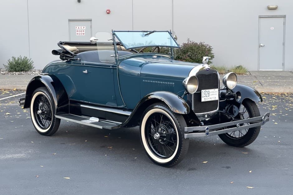 1928 Ford sold for $14,250