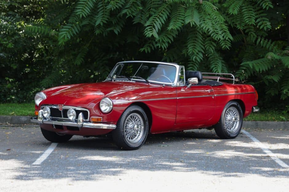 1978 MG MGB sold for $16,100