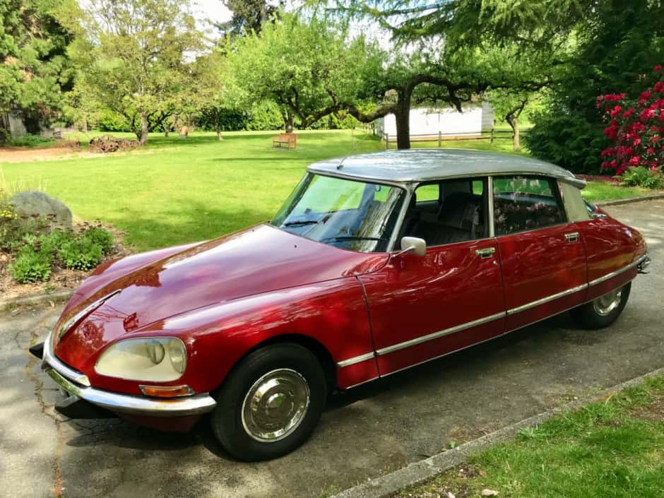 1975 Citroen DS sold for $36,000