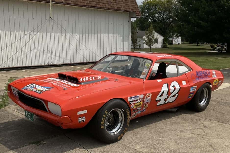 1973 Dodge Challenger (1970-1974) sold for $23,250