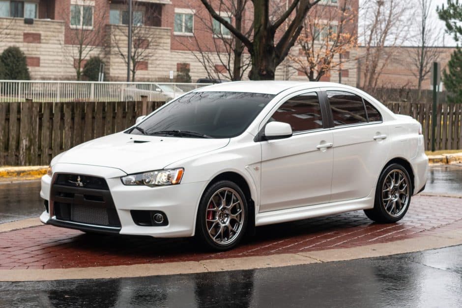 2013 Mitsubishi Lancer Evolution sold for $32,000