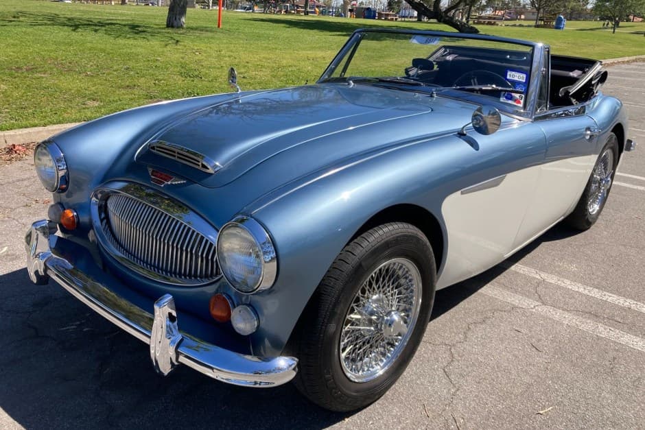 1967 Austin-Healey 3000 sold for $47,500