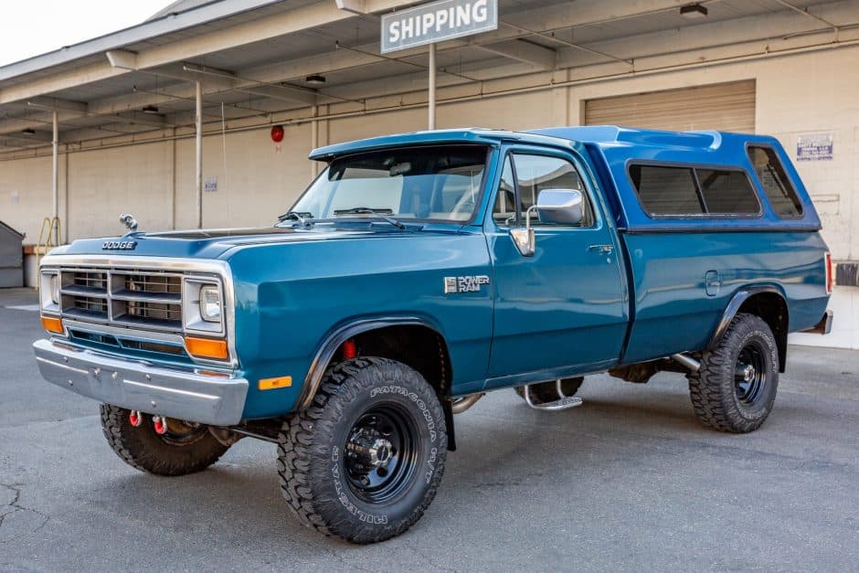 1989 Dodge Ram (1981-1993) sold for $17,750