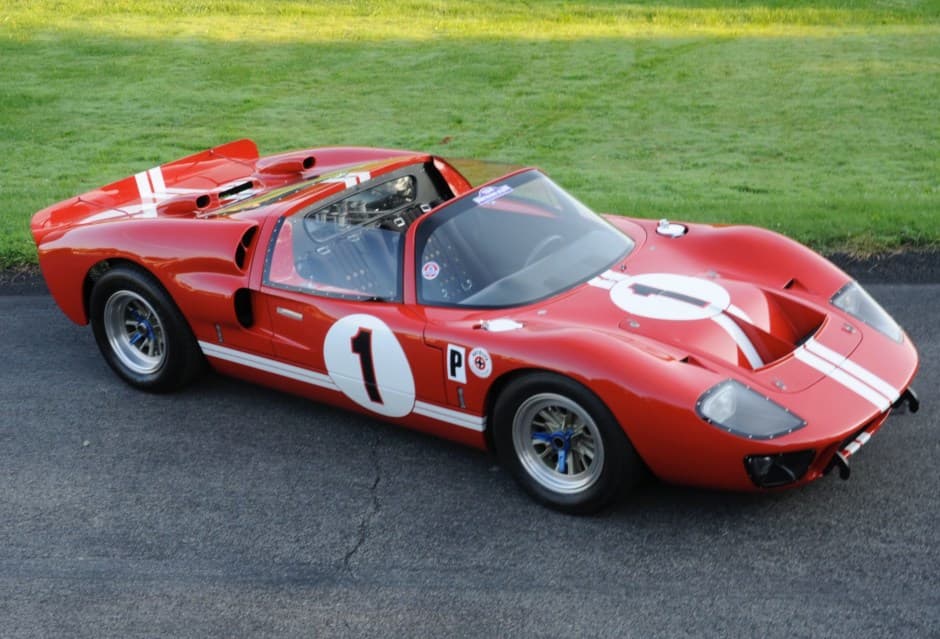 0 Ford GT40 Replica sold for $101,000