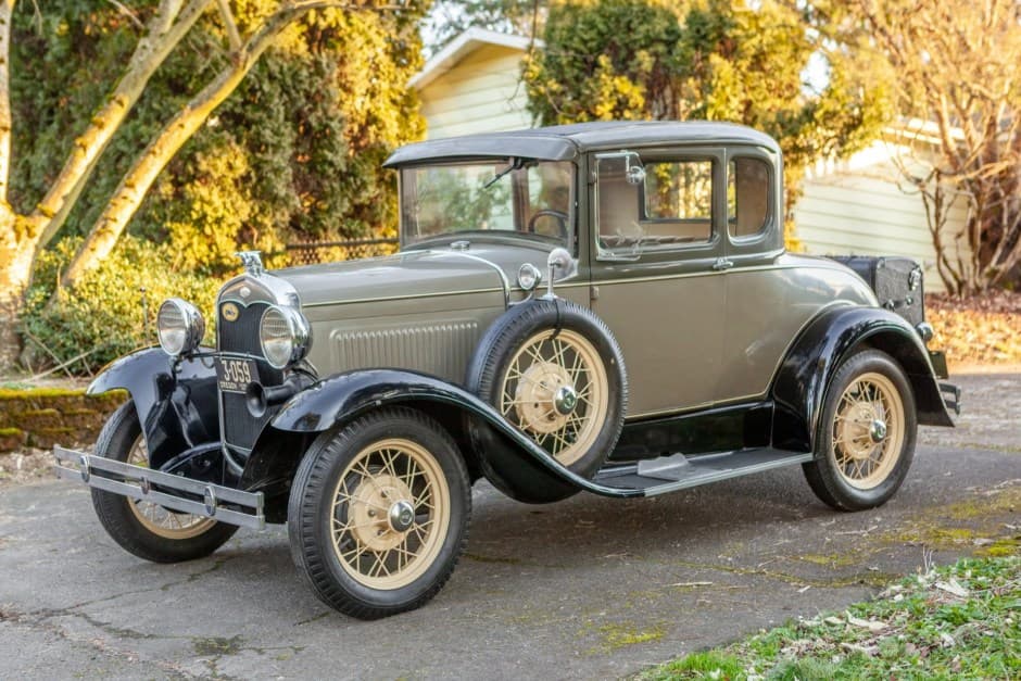 1930 Ford sold for $12,000