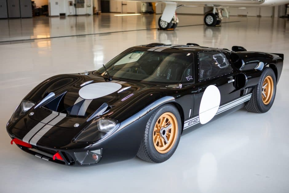 0 Ford GT40 Replica sold for $241,000