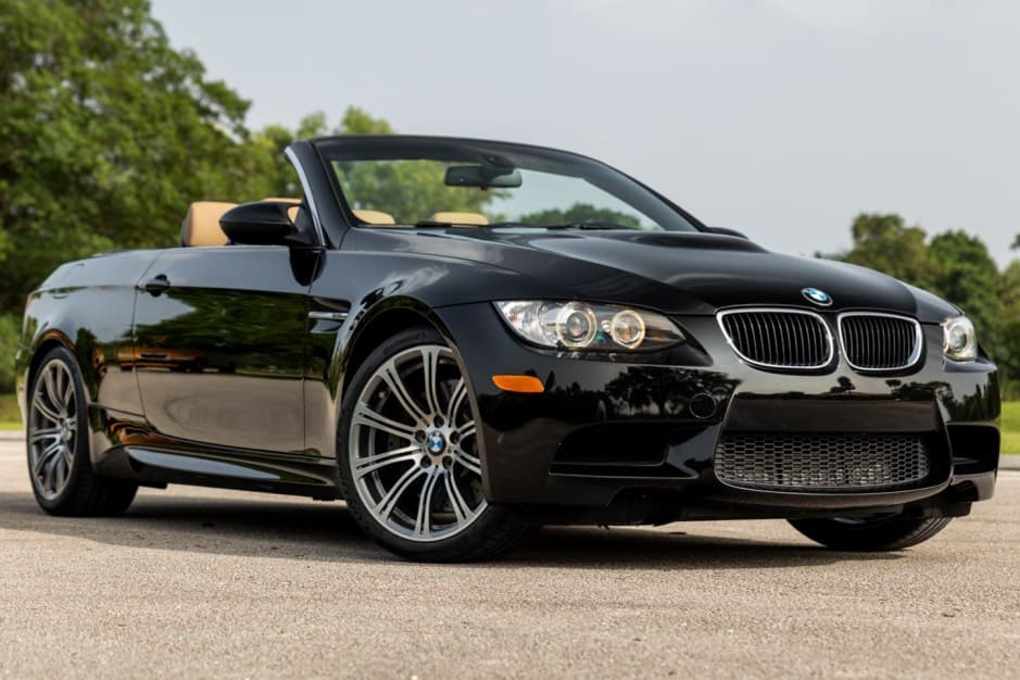 2010 BMW E90/E92/E93 M3 sold for $35,000