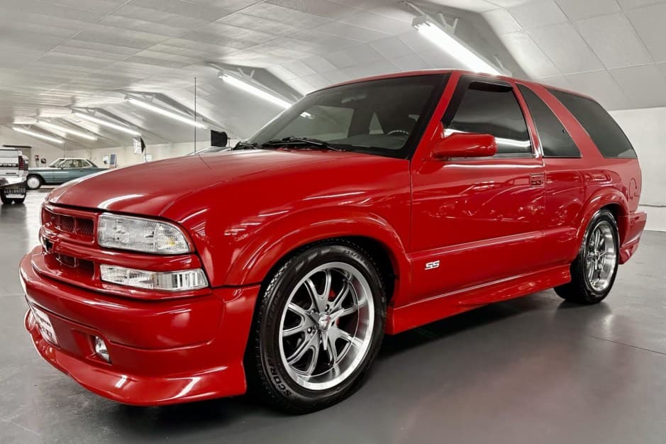 2001 Chevrolet Blazer 1995-2004 sold for $25,500