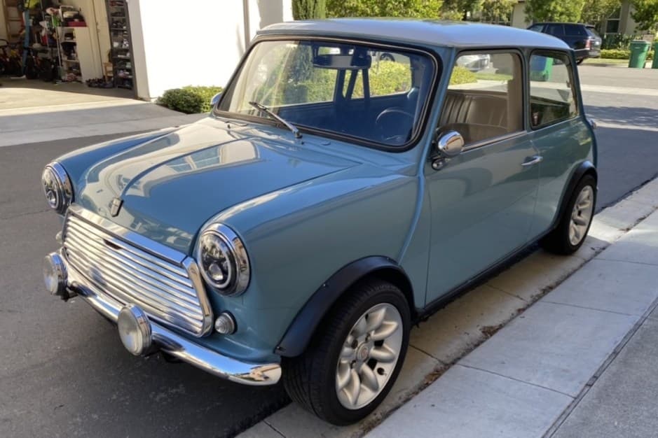 1974 Mini Mk III-Mk V sold for $26,000