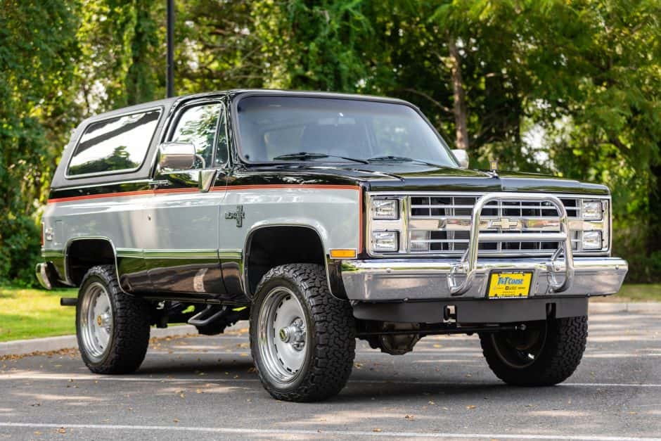 1985 Chevrolet K5 Blazer 1973-1991 sold for $36,500