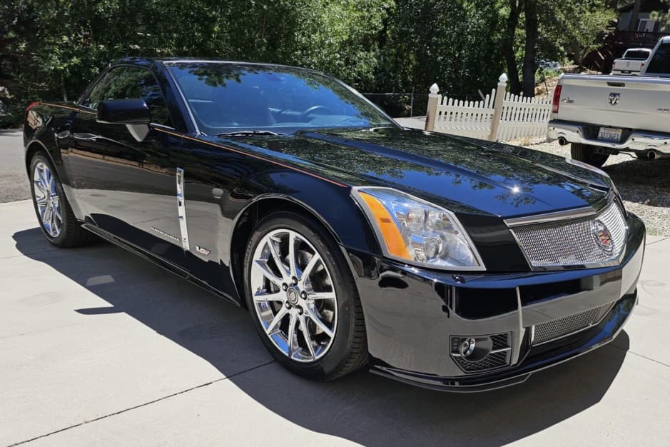 2009 Cadillac XLR sold for $51,500