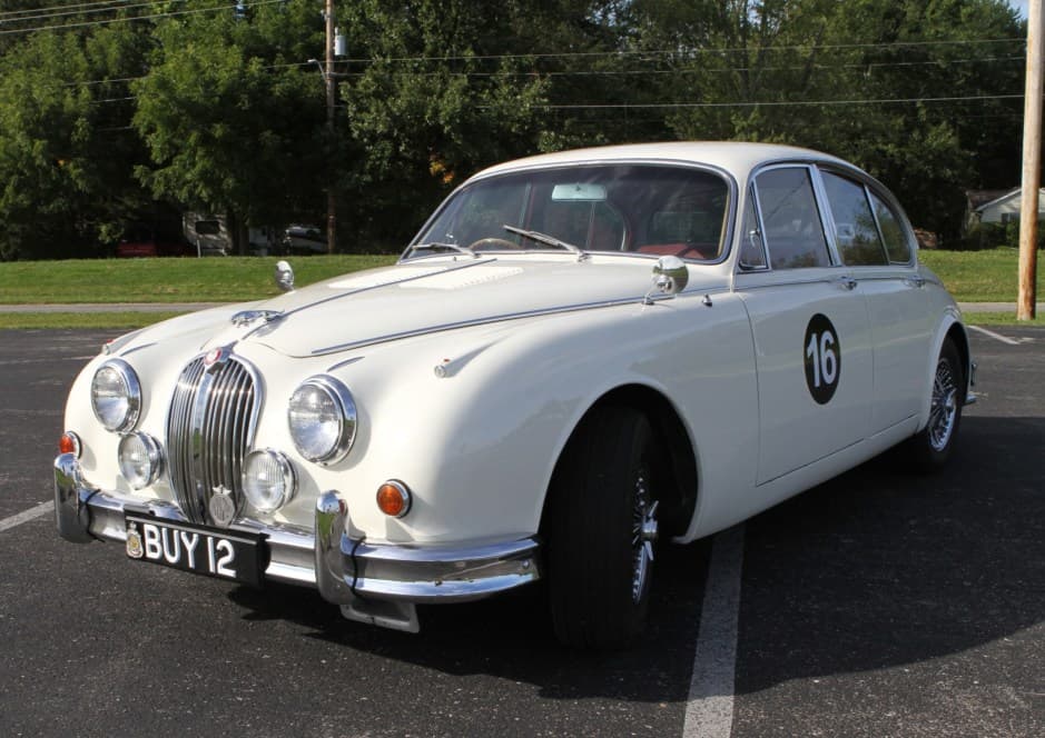 1964 Jaguar Mk II sold for $19,000