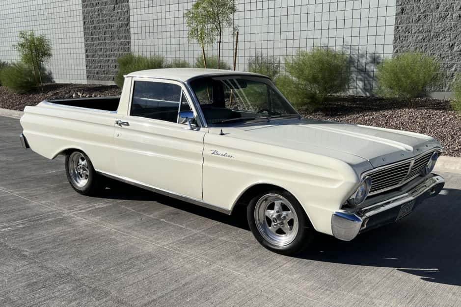 1965 Ford Ranchero sold for $17,800
