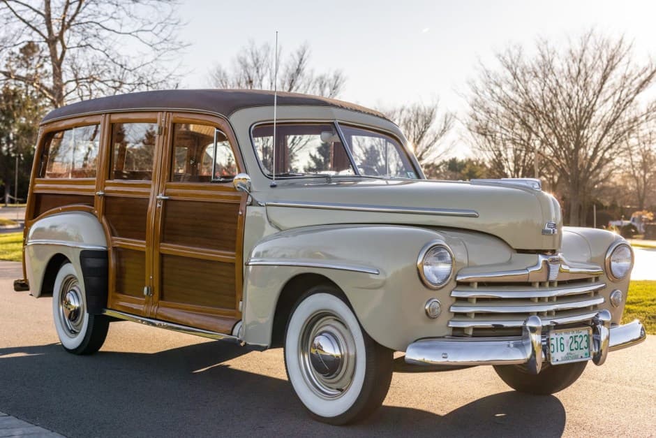 1947 Ford Standard, Deluxe, & Super Deluxe sold for $36,009