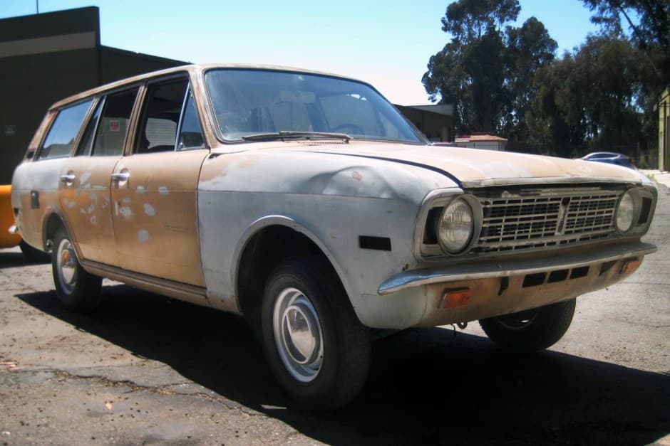 1970 Ford Cortina sold for $1,095