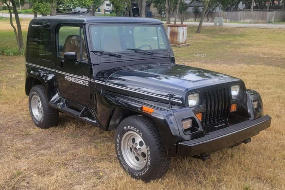 1992 Jeep Wrangler YJ (1987-1995) sold for $13,777