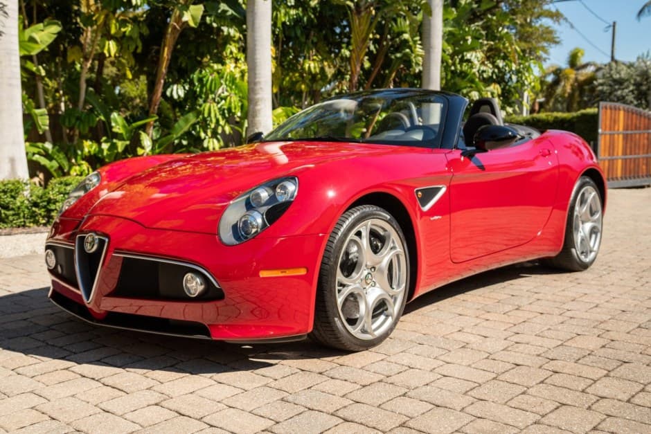 2009 Alfa Romeo 8C sold for $289,000
