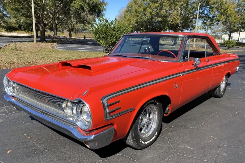 1964 Dodge 330, 440, & 880 sold for $37,750