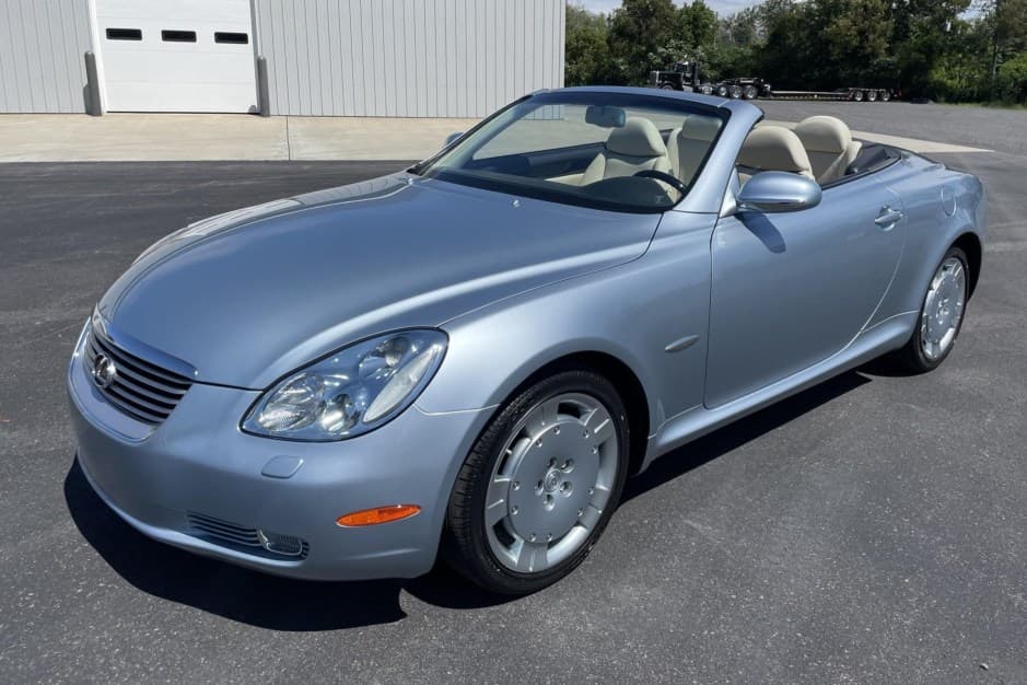 2004 Lexus SC sold for $30,500