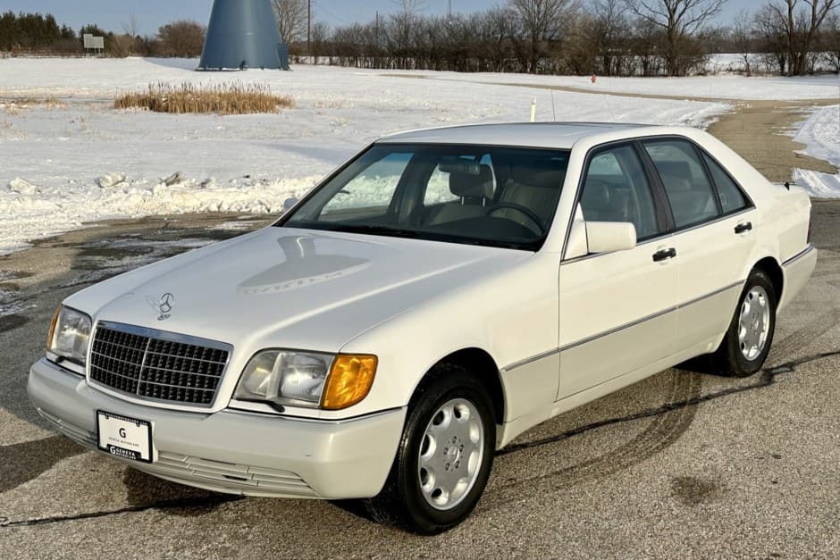 1992 Mercedes-Benz W140 S-Class sold for $17,000