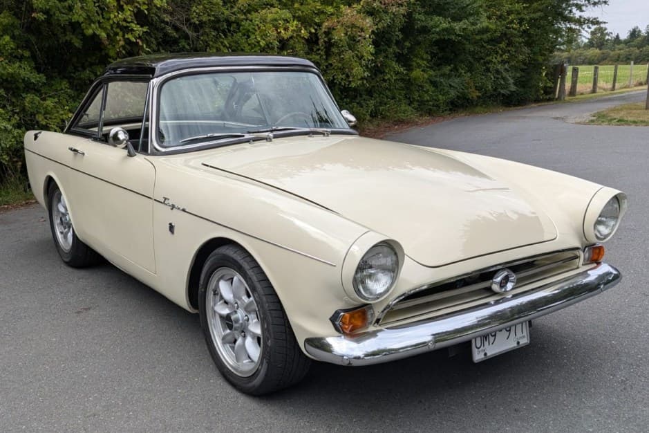 1965 Sunbeam Tiger sold for $39,250