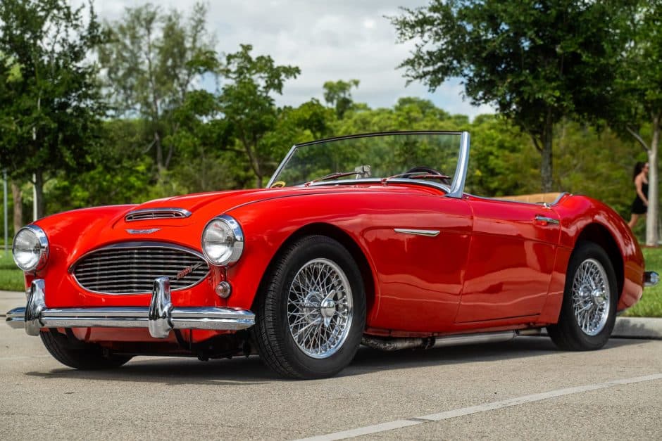 1961 Austin-Healey 3000 sold for $36,500