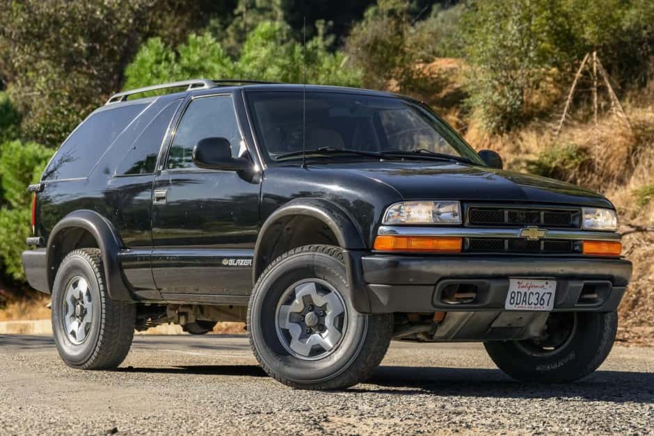 1998 Chevrolet Blazer 1995-2004 sold for $5,400