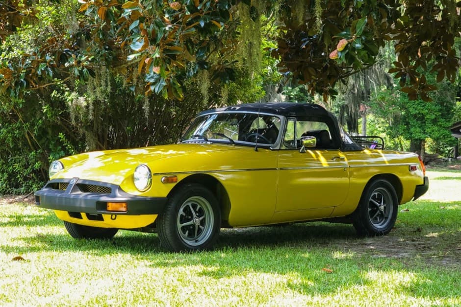 1980 MG MGB sold for $5,900