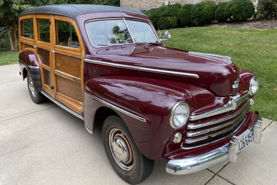 1947 Ford Standard, Deluxe, & Super Deluxe sold for $27,500