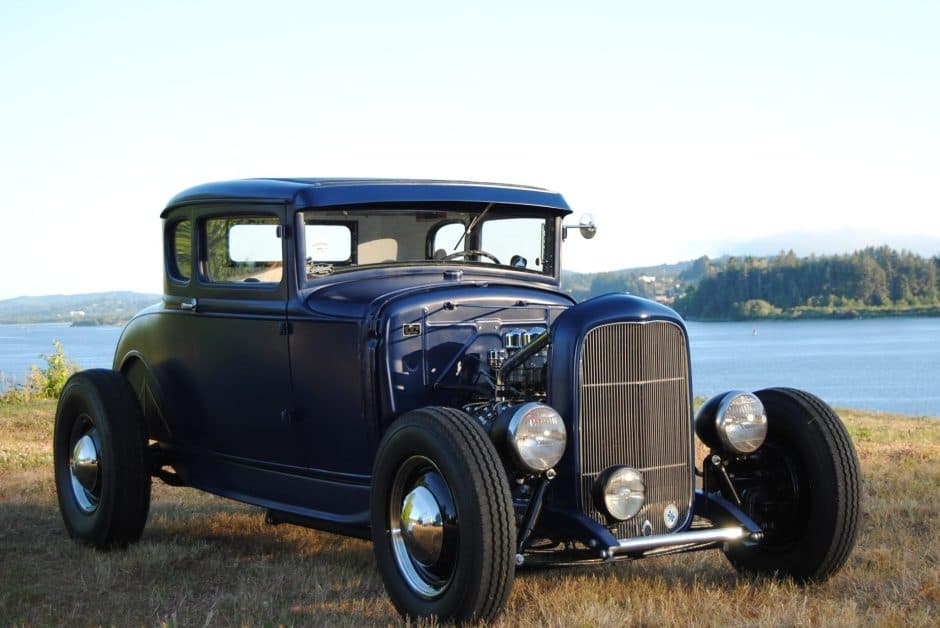 1930 Ford sold for $35,500