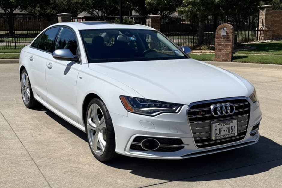 2013 Audi S6 sold for $25,750