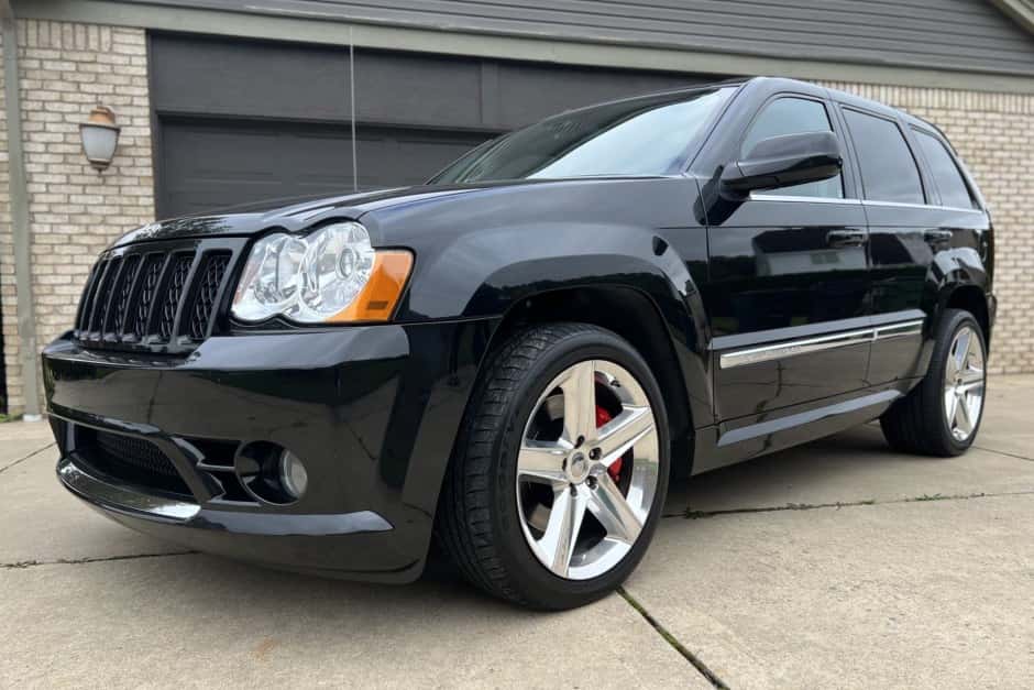 2008 Jeep WK Grand Cherokee sold for $32,000