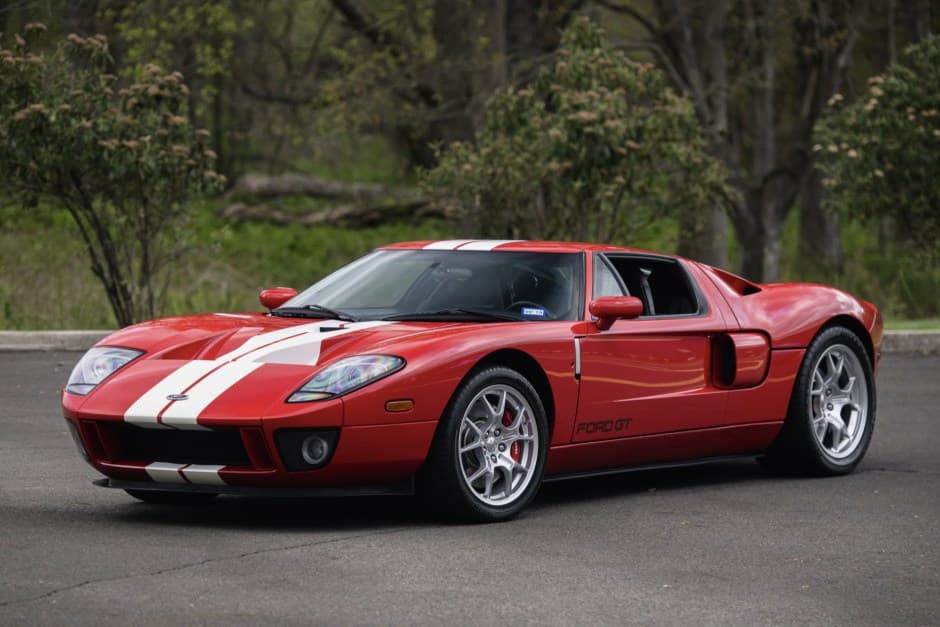 2005 Ford GT 1st Generation sold for $313,000